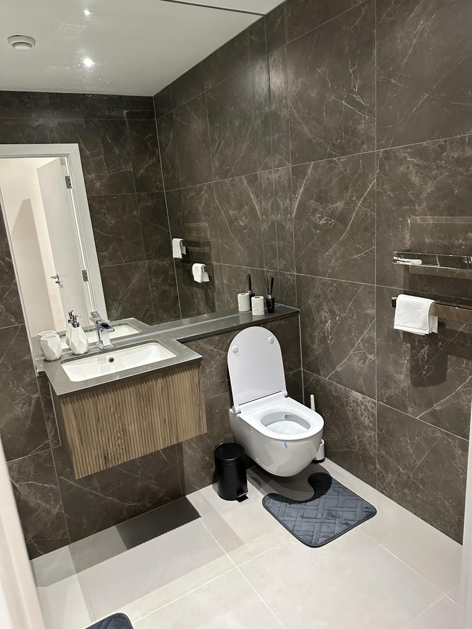 Richardson Deluxe Apartments London Eksteriør bilde